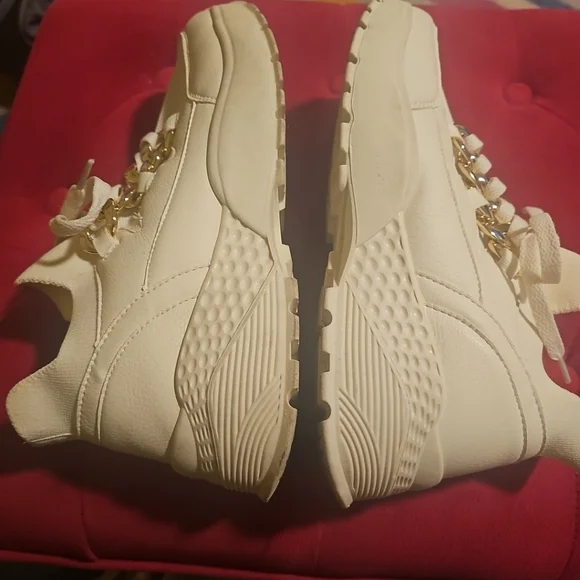 Shoedazzle Womens Sz 8.5 Lacricia Chunky Sole Modern Sneakers Bone  Gold Accents - Picture 6 of 12